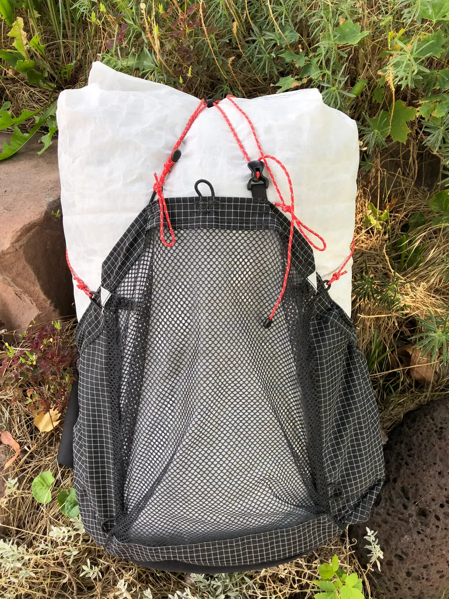 Vest pack, detail view