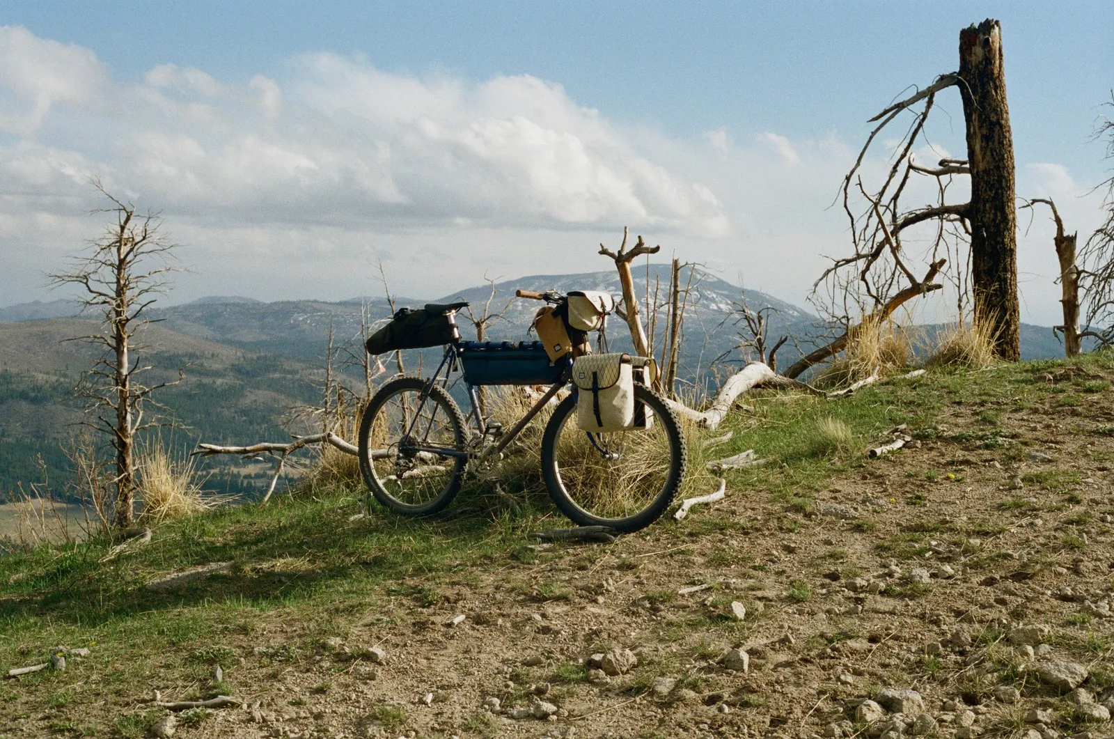 River's Miyata on a mountaintop